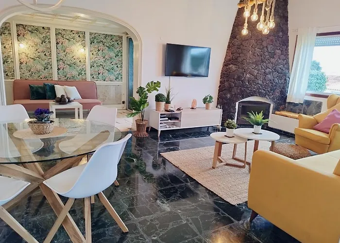 House Experience Violeta *